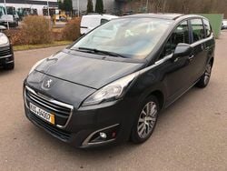 Grau Gebraucht 2014 Peugeot 5008 Active Limousine | 7.900 € (Fairer Preis)