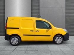Gelb Gebraucht 2018 Renault Kangoo Van / Kleinbus | 7.850 € (Fairer Preis)