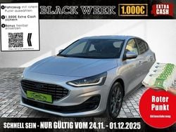 Moondust silver metallic Gebraucht 2024 Ford Focus Titanium Limousine | 24.990 € (Guter Preis)