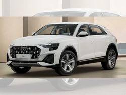 Weiß (carraraweiß) Neu 2025 Audi Q8 Ambiente SUV | 77.092 €