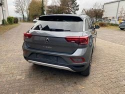 Grau Gebraucht 2024 VW T-Roc Move SUV | 23.900 € (Superpreis)