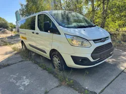 Weiß Gebraucht 2017 Ford Transit Custom Van / Kleinbus | 8.000 € (Fairer Preis)