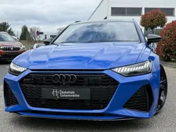 Blau Gebraucht 2020 Audi RS6 Sport Kombi | 99.599 €