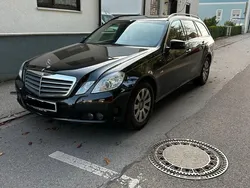 Schwarz Gebraucht 2011 Mercedes E200 Kombi | 6.999 € (Superpreis)