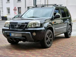 Schwarz Gebraucht 2003 Nissan X-Trail SUV | 5.800 €