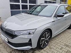 Steelgrau Neu 2025 Skoda Octavia SportLine Kombi | 38.980 € (Guter Preis)