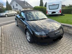 Schwarz Gebraucht 2001 Audi TT S-Line Cabrio | 8.999 €
