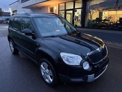 Schwarz Gebraucht 2011 Skoda Yeti Family SUV | 5.690 € (Fairer Preis)
