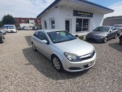 Grau Gebraucht 2008 Opel Astra GTC Coupé | 1.190 €