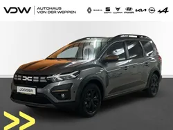 Grau Neu 2025 Dacia Jogger Extreme Van / Kleinbus | 28.370 € (Fairer Preis)