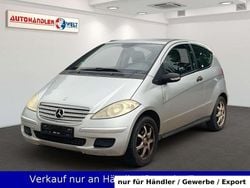 Silber Gebraucht 2005 Mercedes A160 Avantgarde Limousine | 299 €