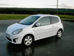 Weiß Gebraucht 2009 Renault Twingo Rip Curl Kleinwagen | 3.350 € (Fairer Preis)