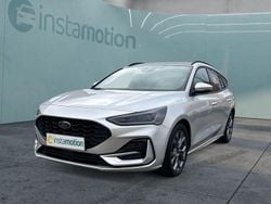 Silber Gebraucht 2023 Ford Focus Kombi | 23.249 € (Guter Preis)
