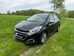 Blau Gebraucht 2016 Peugeot 208 Allure Kleinwagen | 7.590 € (Fairer Preis)