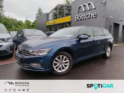 Aquamarinblau metallic Gebraucht 2023 VW Passat Business Kombi | 21.980 € (Fairer Preis)