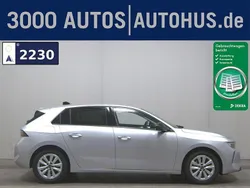 Grau Gebraucht 2023 Opel Astra Elegance Limousine | 14.580 € (Superpreis)