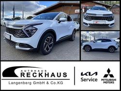 Weiß (wd carraraweiss (weiß)) Gebraucht 2024 Kia Sportage Comfort SUV | 29.950 € (Guter Preis)