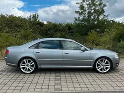 Grau Gebraucht 2008 Audi A8L Limousine | 12.490 € (Teuer)