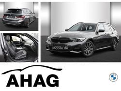 Grau Gebraucht 2021 BMW 330e M Sport Kombi | 29.990 € (Fairer Preis)