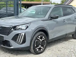 Grau/typ aussenverkleidung Gebraucht 2024 Peugeot 2008 Allure SUV | 20.950 € (Guter Preis)