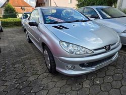 Silber Gebraucht 2004 Peugeot 206 CC Filou Cabrio | 1.899 € (Fairer Preis)