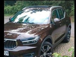 Braun Gebraucht 2019 Volvo XC40 Inscription SUV | 22.499 € (Guter Preis)
