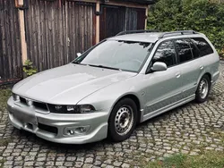 Silber Gebraucht 2002 Mitsubishi Galant Kombi | 2.990 € (Teuer)