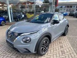 Grau Neu 2024 Nissan Juke N-Connecta SUV | 29.995 € (Fairer Preis)