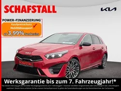 Rot ((aa9) infrarot met.) Gebraucht 2024 Kia Ceed GT 2 Limousine | 28.777 € (Guter Preis)