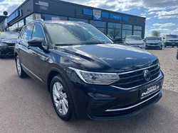 Schwarz Gebraucht 2023 VW Tiguan Active SUV | 22.750 € (Guter Preis)