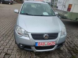 Silber Gebraucht 2009 VW Polo Cross Kleinwagen | 4.700 € (Fairer Preis)