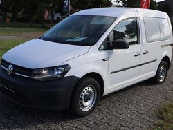 Weiß Gebraucht 2020 VW Caddy Van / Kleinbus | 15.999 €