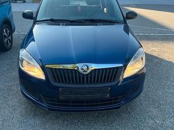 Blau Gebraucht 2013 Skoda Fabia Kombi | 4.500 €