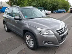 Grau Gebraucht 2009 VW Tiguan Sportline SUV | 5.900 € (Guter Preis)
