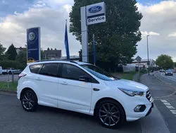 Weiß Gebraucht 2019 Ford Kuga Premium SUV | 14.948 € (Fairer Preis)