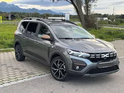 Grau Gebraucht 2024 Dacia Jogger Extreme Kombi | 19.300 € (Fairer Preis)