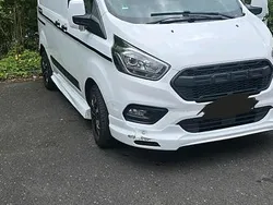 Weiß Gebraucht 2022 Ford Transit Custom Sport Van / Kleinbus | 26.000 € (Superpreis)