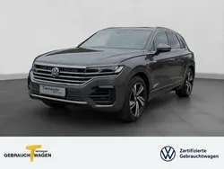 Grau Gebraucht 2019 VW Touareg R-line SUV | 41.980 € (Superpreis)
