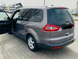 Braun Gebraucht 2025 Ford Galaxy Van / Kleinbus | 10.500 €