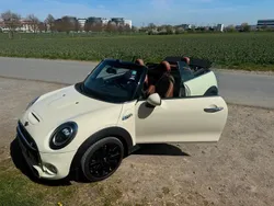 Weiß Gebraucht 2018 Mini Cooper S Cabriolet Pepper Cabrio | 26.500 €