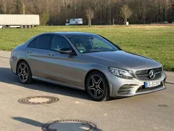 Grau Gebraucht 2020 Mercedes C300 AMG line Limousine | 32.450 € (Fairer Preis)