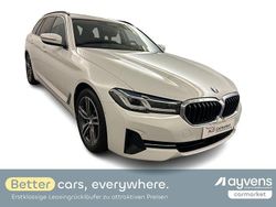 Alpinweiß Gebraucht 2021 BMW 530e Sport Line Kombi | 32.480 € (Fairer Preis)