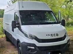 Weiß Gebraucht 2016 Iveco Daily Van / Kleinbus | 13.900 € (Fairer Preis)
