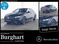 Lack kosmosschwarz Gebraucht 2024 Mercedes A200 AMG line Limousine | 37.900 € (Teuer)