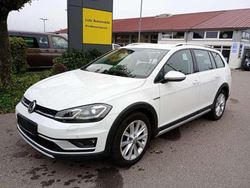 Weiß Gebraucht 2018 VW Golf Alltrack Kombi | 19.890 € (Teuer)