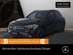 Grau Gebraucht 2024 Mercedes GLC300e AMG SUV | 63.990 € (Etwas zu teuer)