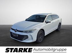 Weiß (pure white) Neu 2025 VW Passat Elegance Kombi | 41.950 € (Superpreis)