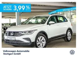 Pure white Gebraucht 2023 VW Tiguan Life SUV | 33.530 € (Guter Preis)