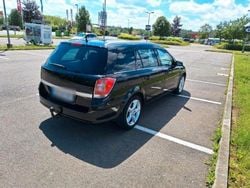 Schwarz Gebraucht 2007 Opel Astra Sport Kombi | 2.200 € (Fairer Preis)