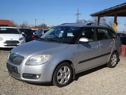 Silber Gebraucht 2009 Skoda Fabia Style Kombi | 1.300 € (Guter Preis)